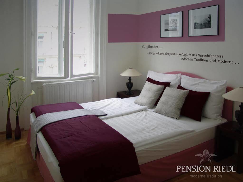 Pension Riedl Wina Bagian luar foto
